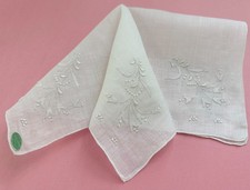 VINTAGE HANKY 1940s PURE LINEN MADEIRA HAND MADE EMBROIDERY APPLIQUE NEW W/ TAG