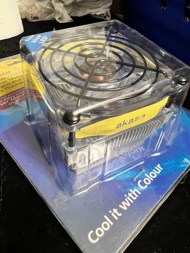 Akasa Cpu Cooler Fan Model : AK 824CU Socket A AMD ATHLON XP2800+ - Photo 3 sur 4