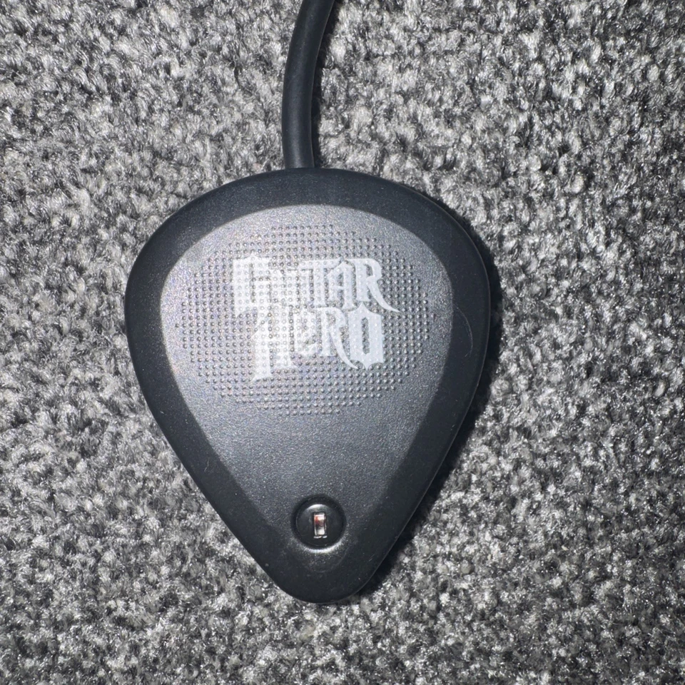 PS3 Red Octane Guitar Hero Les Paul USB Dongle Wireless Receiver 95121 806 - Image 2 of 4