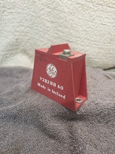 Vintage GE Metal Oxide Varistor V282BB60 Untested 19&20
