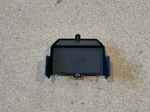 Charger BMW G30 G31 F90 wireless charger wireless charger 6801509