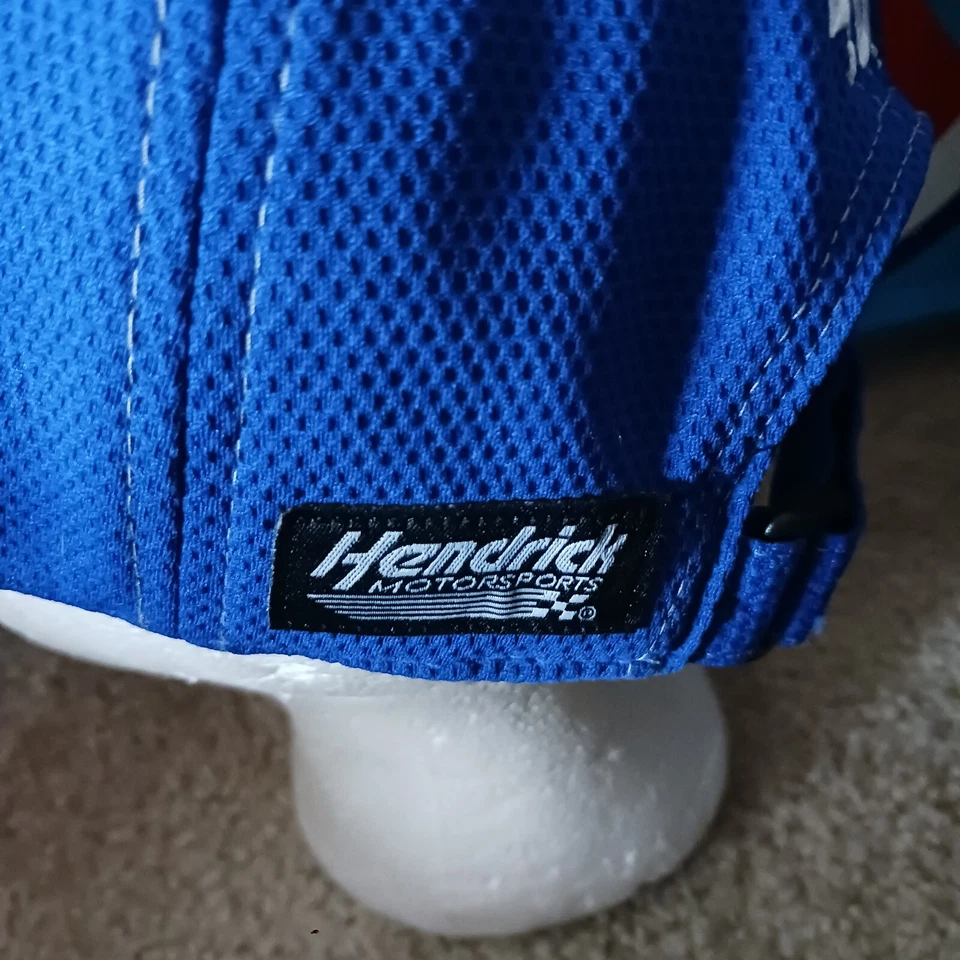 Gorra azul emitida por el equipo Hendrick Motorsports Lowe's 48 Jimmie Johnson UA NASCAR Foto 4 de 4