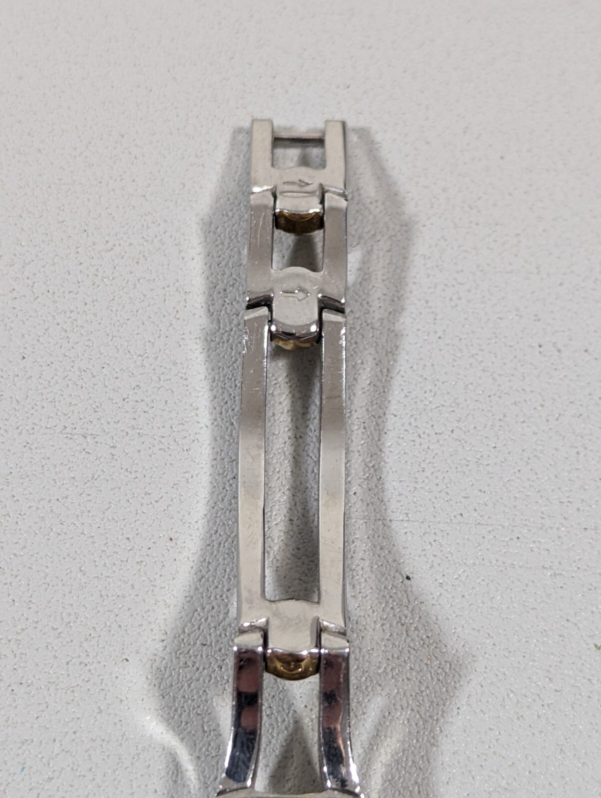 Relic Silver Tone Dial Rectangle Case Two Tone Br… - image 7