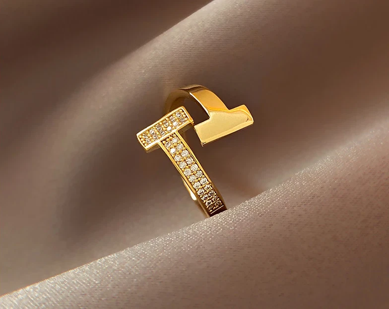 Luxury T Shape Ring Real Gold Plated Rings Elegant Design Shine