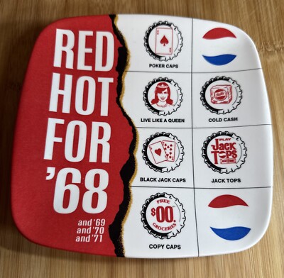 PEPSI COLA Vintage 1968 RED HOT FOR '68 Plastic ASHTRAY Ornamin BOTTLE CAP GAMES