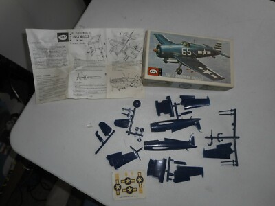 Vintage UPC F6F-5 Grumman Hellcat Model Airplane Kit - 1/72 Scale