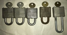 Vintage Lot of 5 Pad Locks MasterLock with Lion Keys