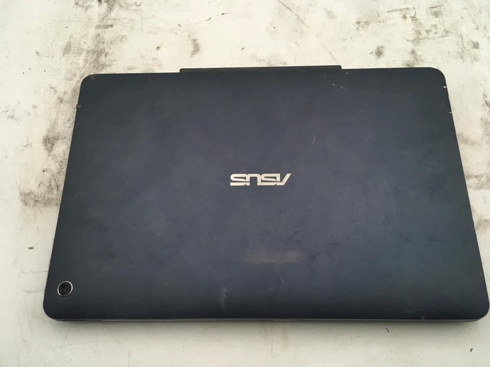 ASUS TABLET T100CHI C1 BK 12M - FOR PARTS/NO POWER - INTEL ATOM Z3775 - READ -BB - Image 4 of 4