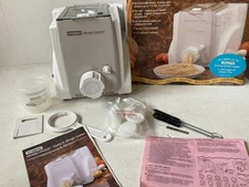 Waring Primo Pasta Pasta & Dough Maker PS101 Vintage Working Nice