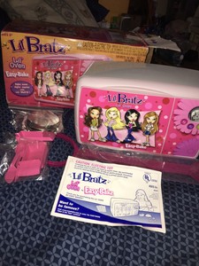 bratz easy bake oven