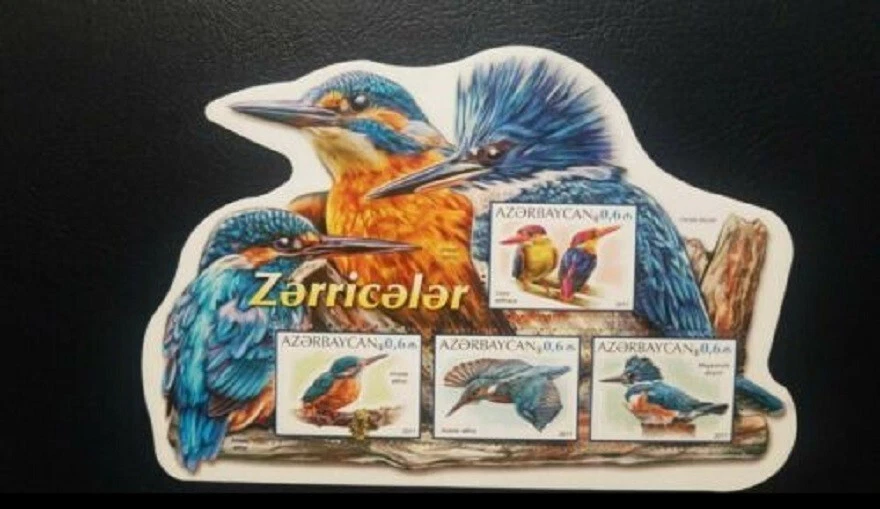 107. AZERBAIYÁN 2017 INUSUAL TROQUELADO FORMA EXTRAÑA SELLO S/S AVES, MARTÍN PESCADOR .MNH Foto 2 de 2