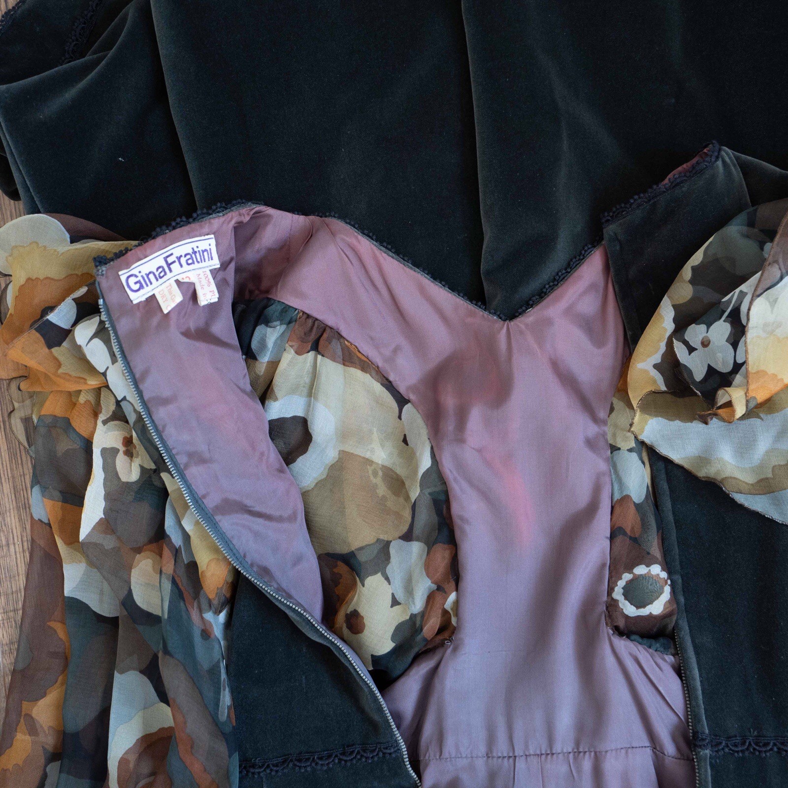 Vintage Gina Fratini 1970s Hippy Velvet Maxi Dres… - image 5