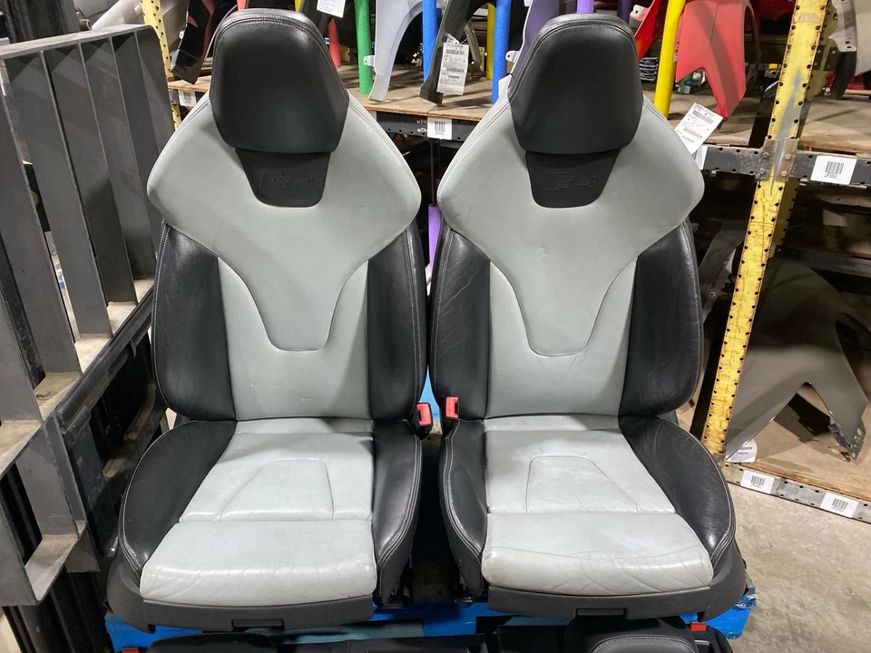 2010-2012 Audi S4 Sport Seat Set Front & Rear Panda Black & Silver Leather (TL) Foto 2 de 4