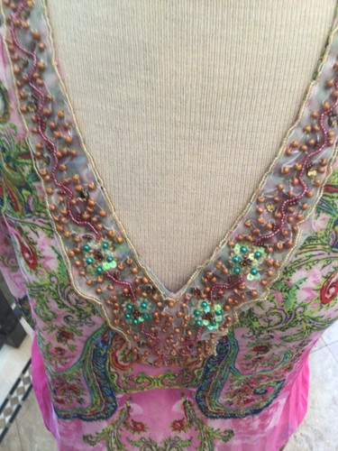 Ahshkenazy Sienna Rose Paisley beaded Smocked tunic top blouse Large NWOT - Picture 3 of 6