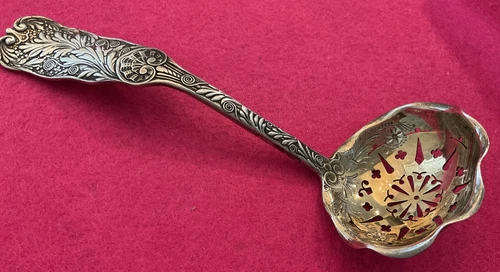 Saint Cloud by Gorham 6" Sterling Silver Sugar Sifter Ladle Gold Wash Bowl 48g