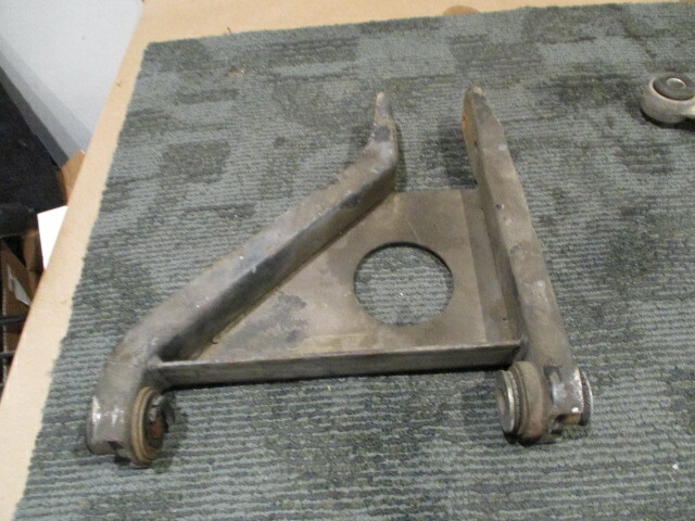 Ferrari 308,328 - LH Upper Front Control Arm - P/N 104393