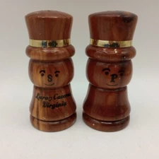 Wooden Souvenir Luray Caverns Virginia Snowman Salt & Pepper Shakers Vintage 