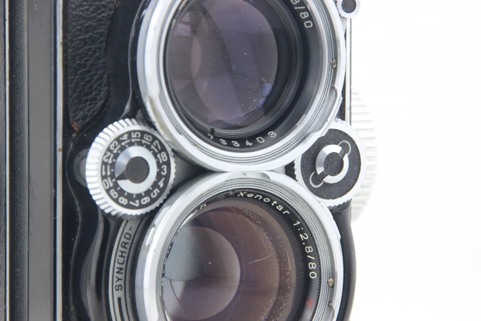 [ EXCELENTE+5] Câmera de Filme Rolleiflex 2.8 D Xenotar 80mm f/2.8 TLR 6x6 do Japão - Imagem 3 de 4