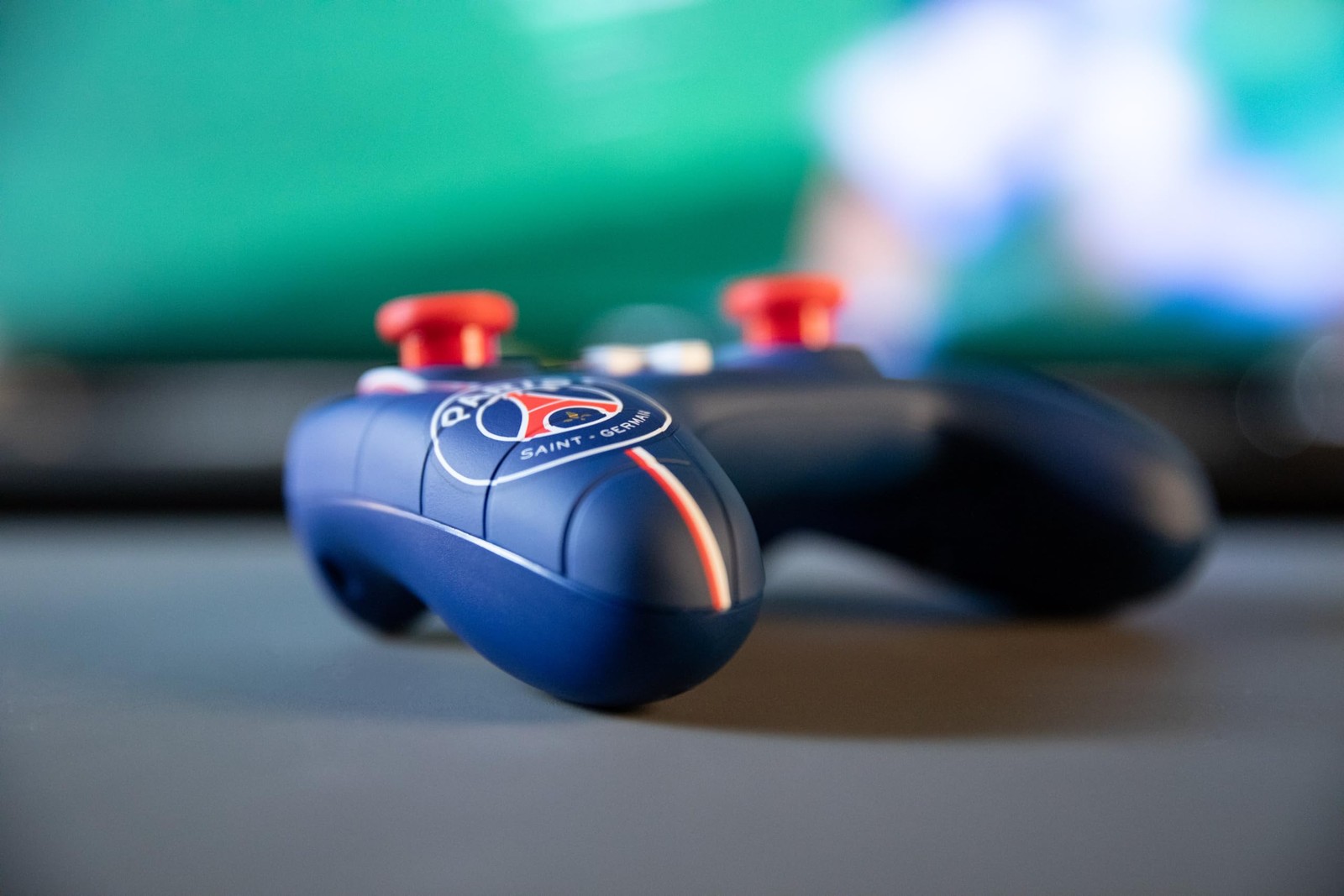 Manette Switch PSG filaire a vibrations pour gamer sur PC - 4
