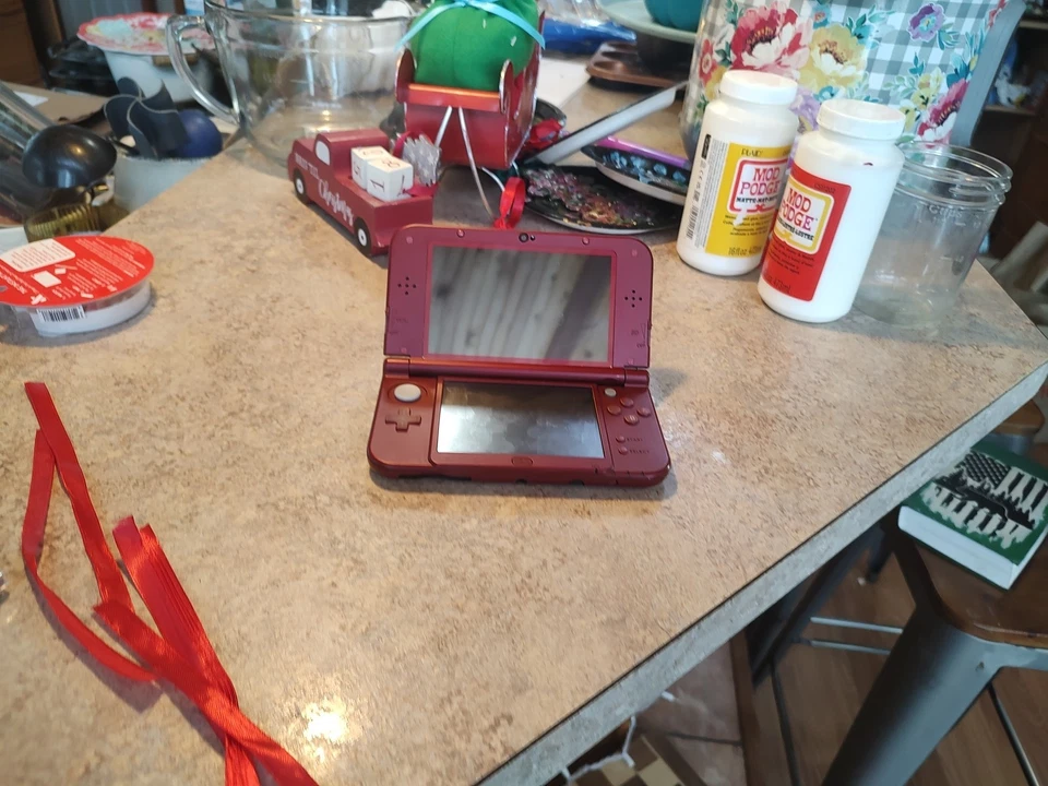 This Is A New 3ds Xl The 2d Work But The 3d Not Work Foto 3 de 4