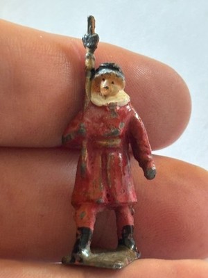 2x Vintage Beefeater Bleifiguren