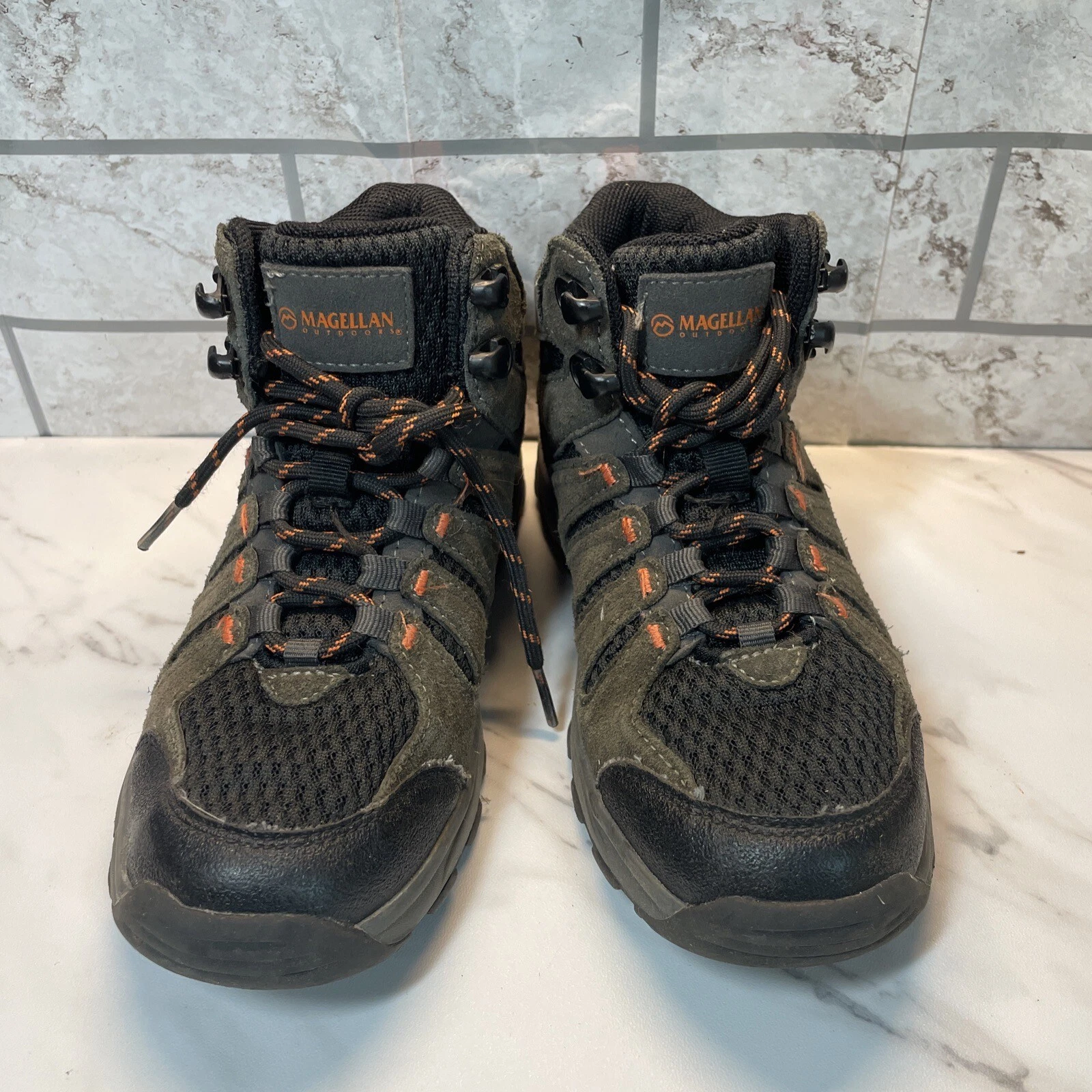 Magellan Outdoor Boys Hiking Boots Sz 1D Brown Leather Camping Walking Outdoors