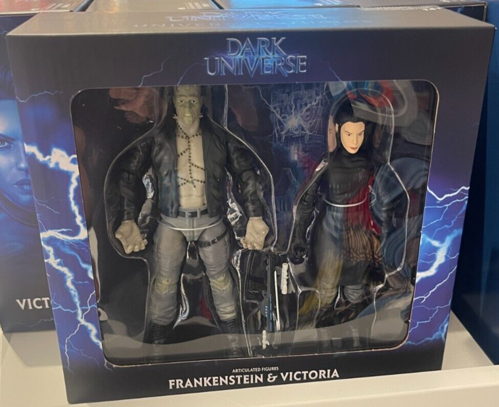 Universal Epic Dark Universe Frankenstein & Victoria Articulated