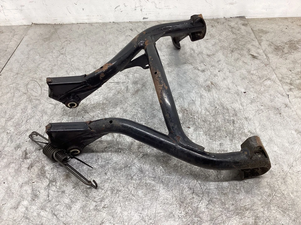 1998 Suzuki Katana 600 GSX600F OEM SUPORTE PRINCIPAL CENTRAL 42100-08F00 - Imagem 4 de 4