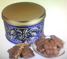 (ONE) DEVON'S CHOCOLATE TUTTLES GIFT TIN, CHOCOLATE, PECANS, CARAMEL (23 oz CAN)