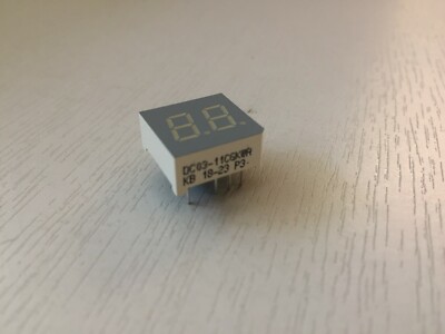 DC03-11CGKWA 2 Digit 7-Segment LED Display, CC Green 16 mcd RH DP 7,6mm