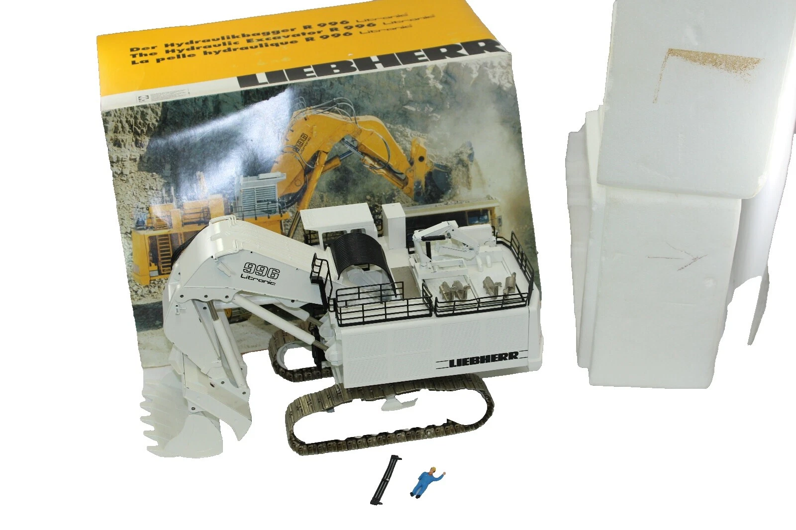 Conrad Branco 1:50 equipamentos de construção em metal fundido de Fabricação Contemporânea