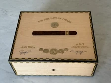 Elie Bleu Natural Sycamore Medals Humidor (75 Cigars) Seasoned - Mint