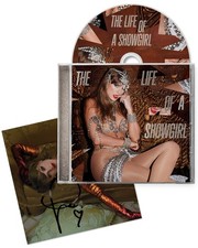 Taylor Swift Life Of A Showgirl It s Beautifu...