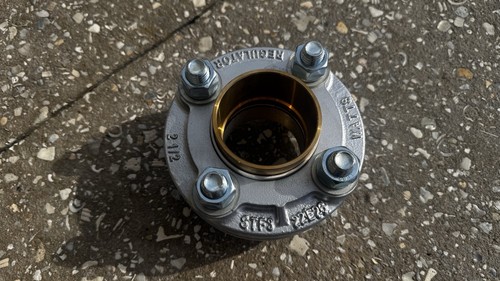 Watts LF3100M3 2-1/2" Socket Cast Iron 50 psi 300ยฐ F Max Dielectric Union New