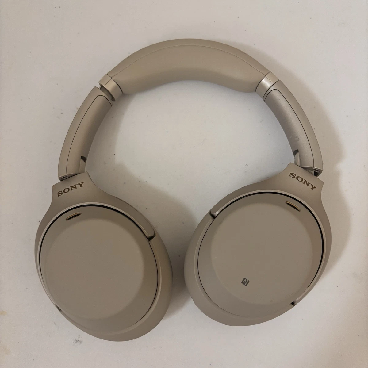 SONY WH-1000XM3 数回のみ使用　美品 Amazon.co.jp: ソニー ワイヤレスノイズキャンセリングヘッドホン WH