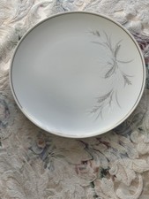 Set of 13 Noritake “Windrift” 6177 Dinner Plates1960s With Original Storage Case