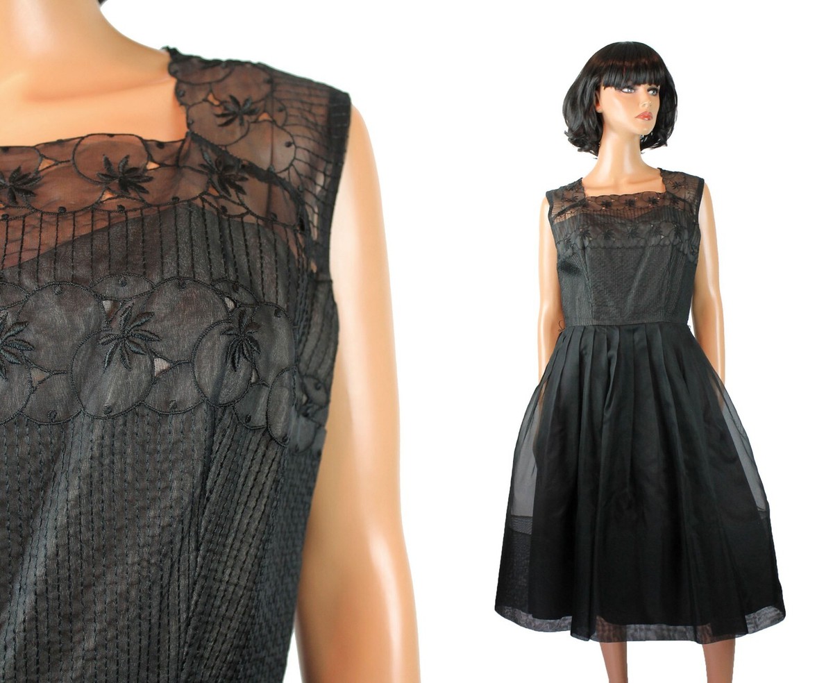 50s Cocktail Dress M Vintage Black Chiffon Embroidered Sleeveless Prom Gown 50s Cocktail Dress M Vintage Black Chiffon Embroidered Sleeveless Prom Gown
