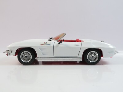 Revell 1:24 Corvette Stingray #9735