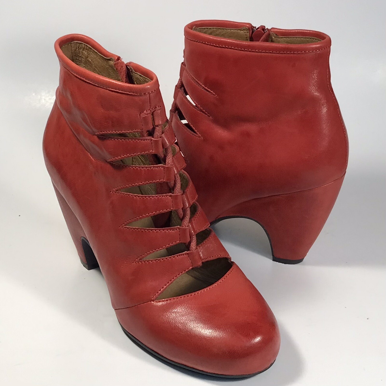 Miz Mooz Red Leather Cut Out Lace Zip Cone Heel Comfort Ankle Boots Womens 7M