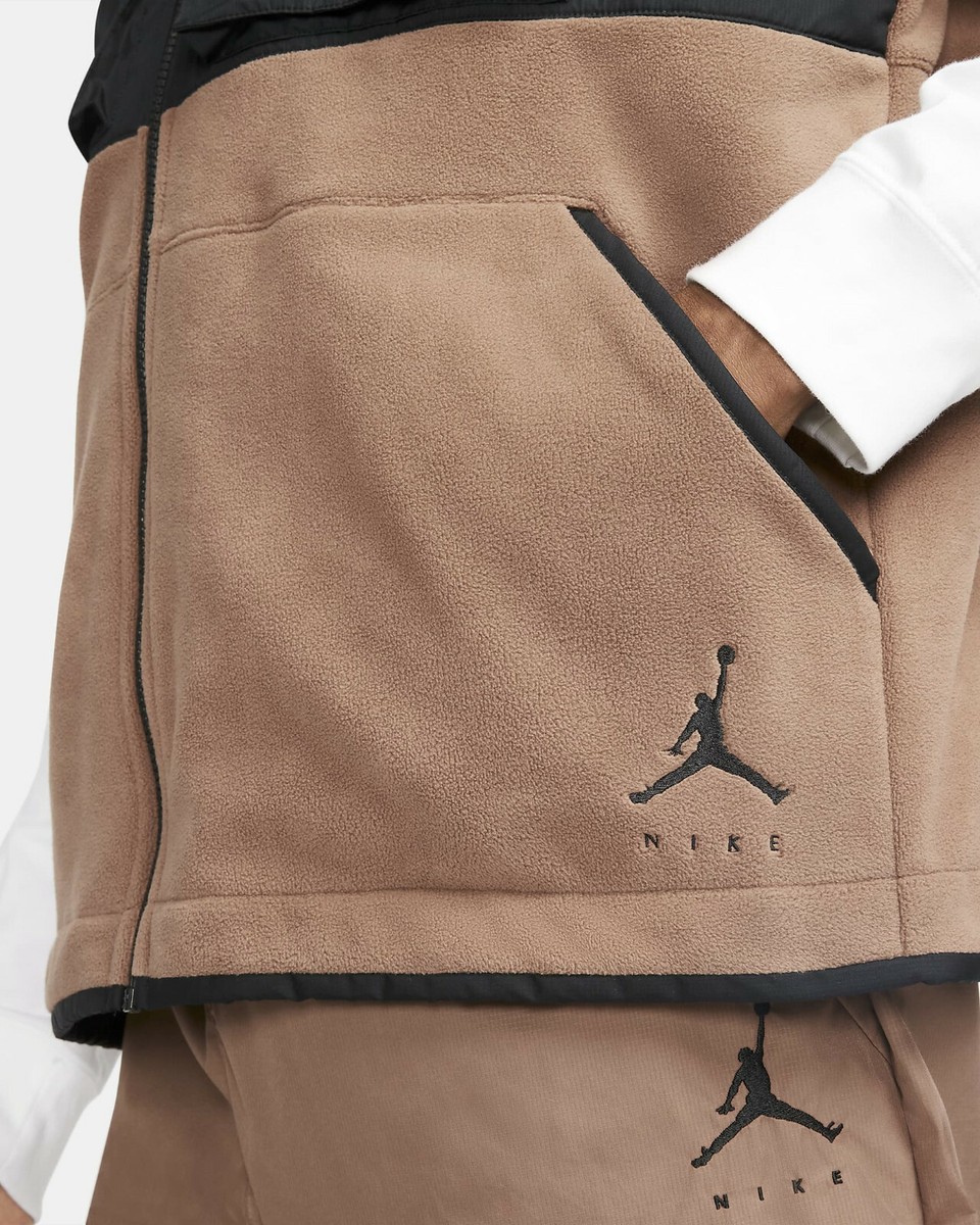 NIKE Size L XL Air Jordan Men's JUMPMAN Fleece Flight Vest NIKE Size L XL Air Jordan Men's JUMPMAN Fleece Flight Vest