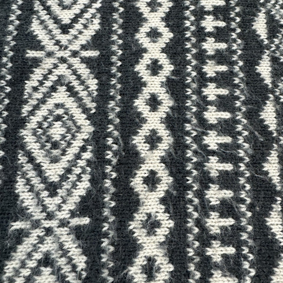 Matalan Blanket Black White Patterned Acrylic 130cm x 150cm Rectangle