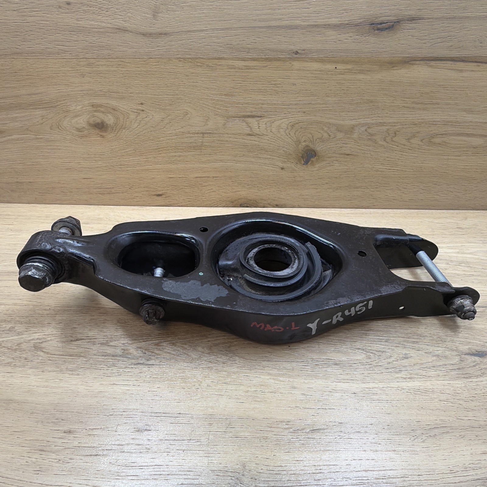 🟢 2014-2017 Maserati Ghibli Rear Left Side Suspension Lower Control Arm🟢