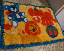 Malina Vintage Circus Zoo Animals Latch Hook Rug Finished / Completed 19x26  