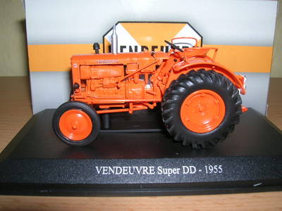 UH Vendeuvre Super DD orange Baujahr 1955 Traktor Trekker, 1:43