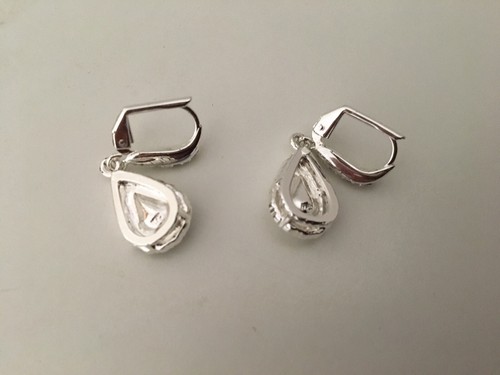 Avon 2010 Illiana Luxus Leverback Ohrringe - Birne - Bild 3 von 5