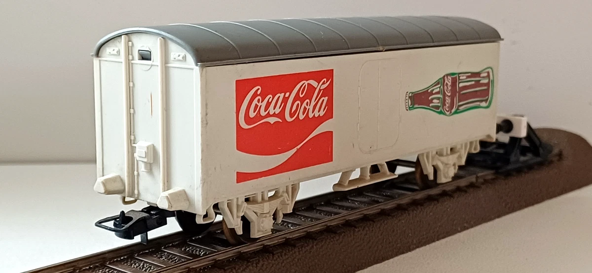 Wagons de marchandises rouge Jouef pour modélisme ferroviaire à l'échelle HO