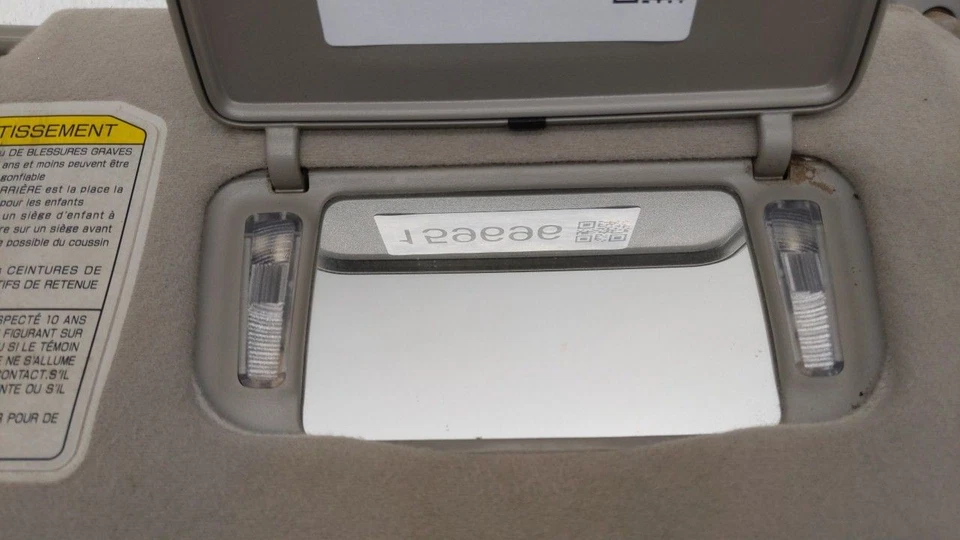 1998 Infiniti I30 Passenger Sun Visor Mirror Right Sunvisor Grey TKHD9 - Image 4 of 4