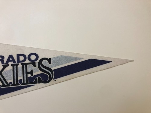 Vintage 1990er Trench MLB Colorado Rockies Baseball 30" Sammlerstück Filz Wimpel - Bild 4 von 6