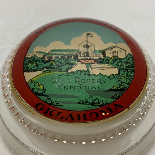 Vintage Paperweight Glass Dome Will Rogers Memorial Claremore Oklahoma Souvenir - Picture 2 of 5