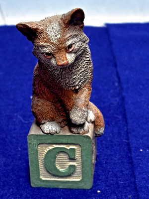 Vintage Cairn Studio Tim Wolfe 1994 Cat  Alphabet Block C Figurine